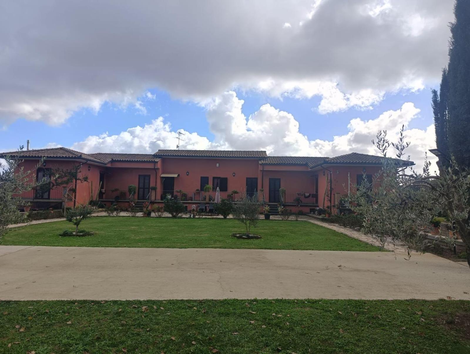 Apartment Tenuta Quadrone *